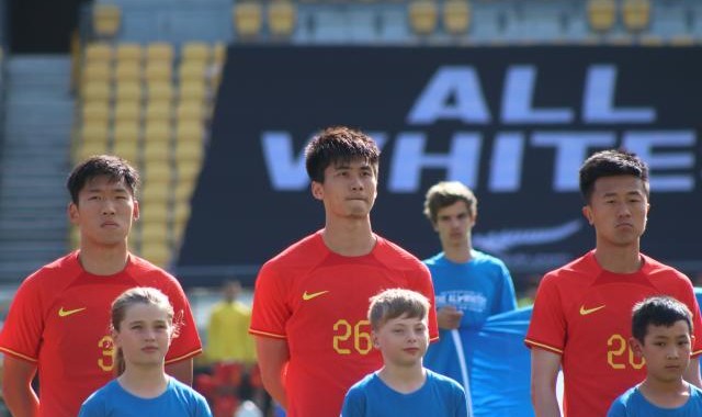 开云-吴少聪拟续约土超豪门一年 因膝盖手术或秋季复出