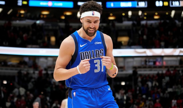 贝弗利：不认为克莱是角色球员 他能得50分&amp;amp;进10记三分