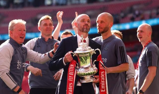 开云-从山穷水尽到柳暗花明，滕哈赫个人命运因何逆转？